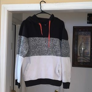 ❌❌SOLD❌❌ Black and white hoodie